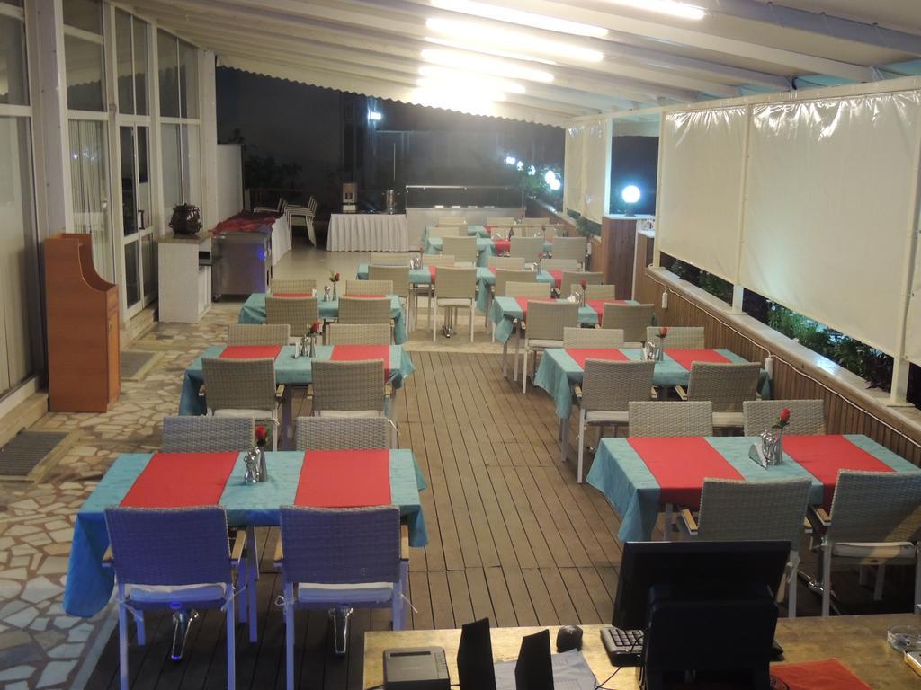 Hotel apartamentowy La Mosae 3*